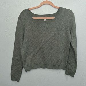 Women’s BP Grey Sweater